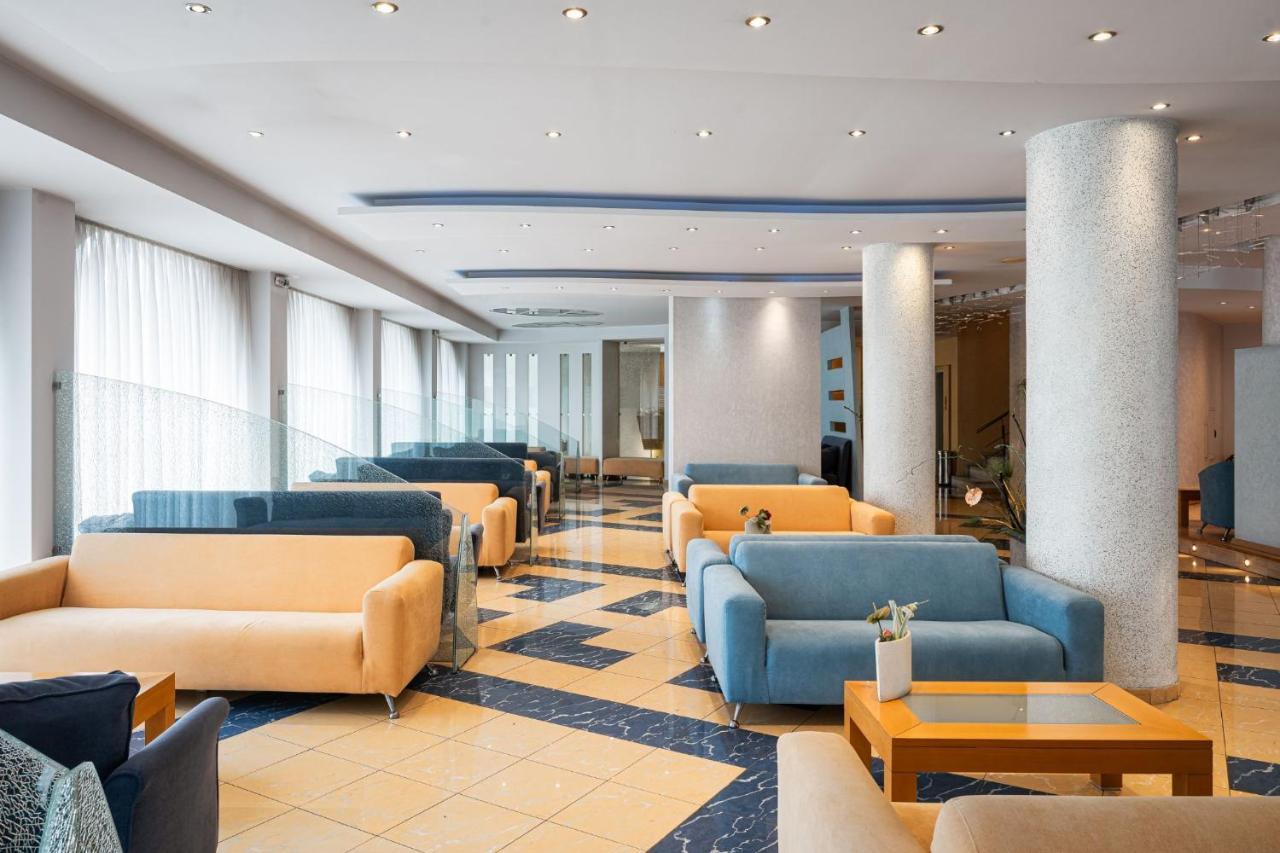 Kreoli Suites Glyfada アテネ エクステリア 写真