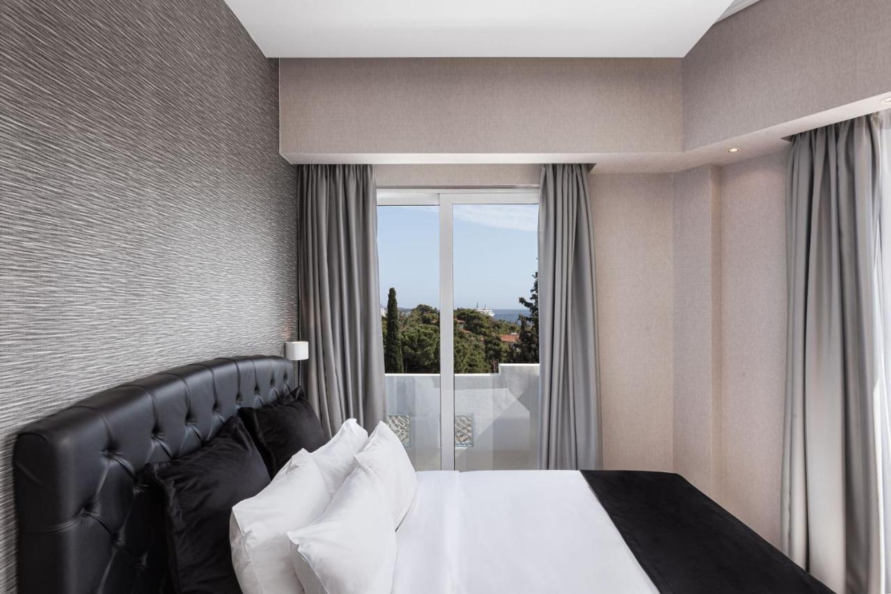 Kreoli Suites Glyfada アテネ エクステリア 写真