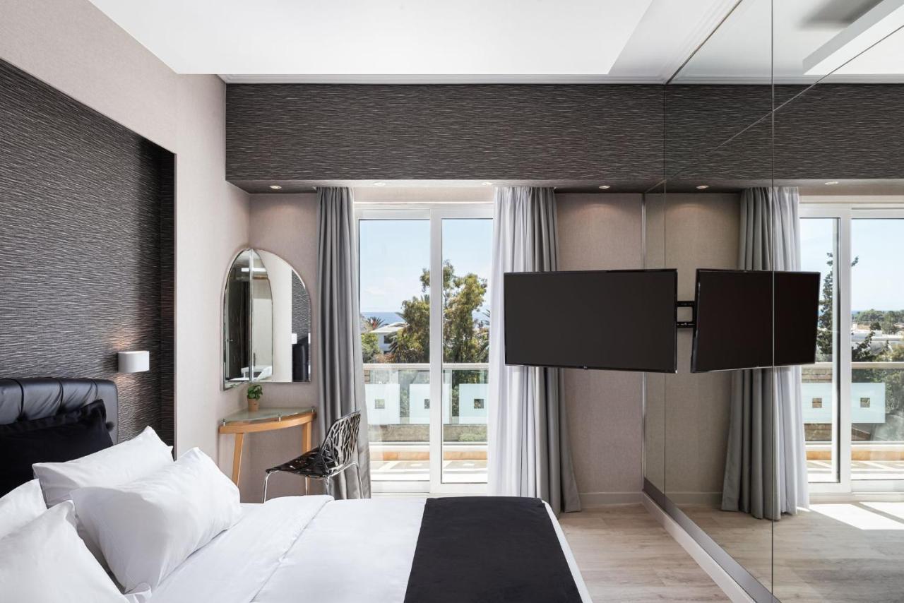 Kreoli Suites Glyfada アテネ エクステリア 写真
